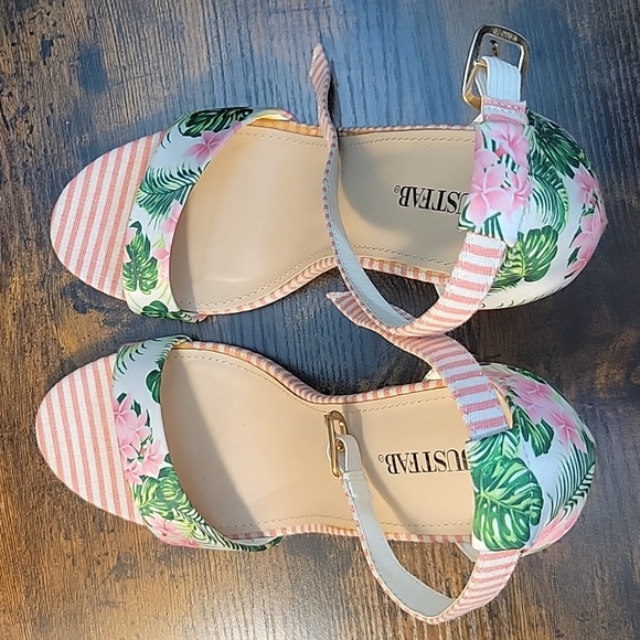 New, Wedge, Floral & Pink Stripe Print, Sandals, Size US 10 - Picture 8 of 8